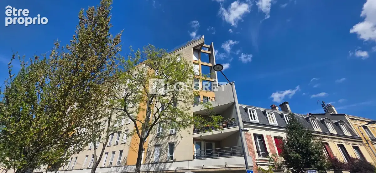 Appartement Saint Denis 4 pièce(s) 75.06m2 - photo 12