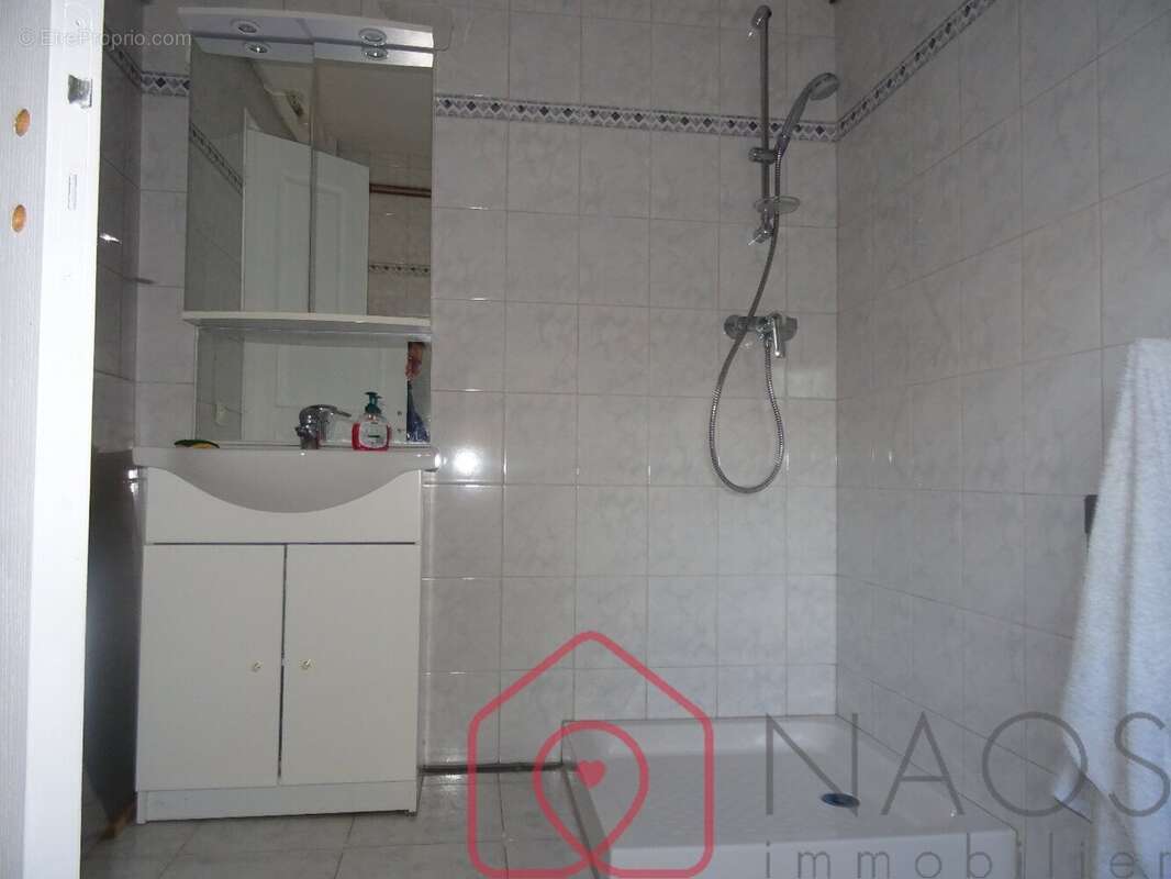 Maison à BRINON-SUR-SAULDRE