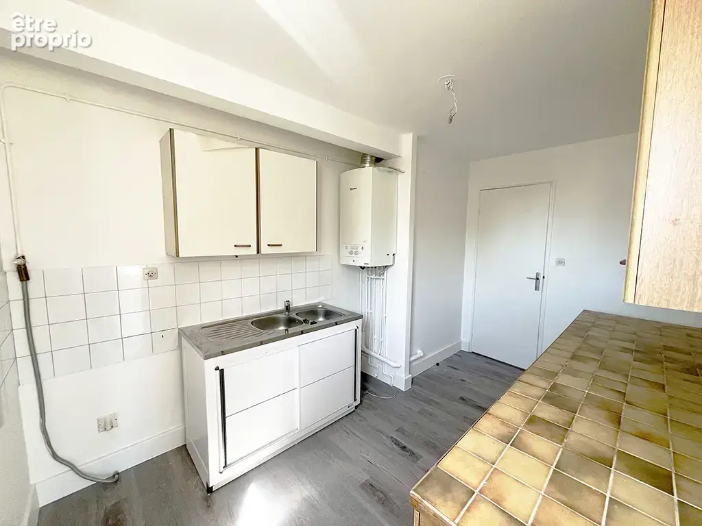 Appartement 3 pièces 66 m² à vendre à Vitrolles (13127) - photo 3