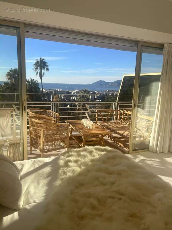 Appartement à CANNES