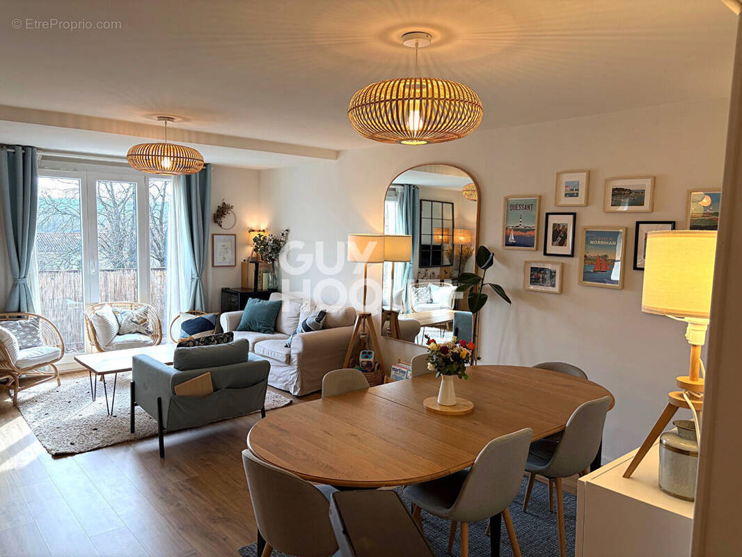 Appartement à VERNAISON