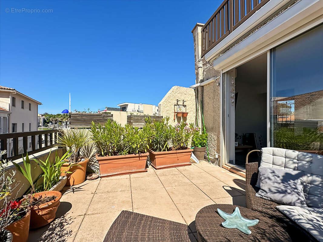 Appartement à SAUSSET-LES-PINS