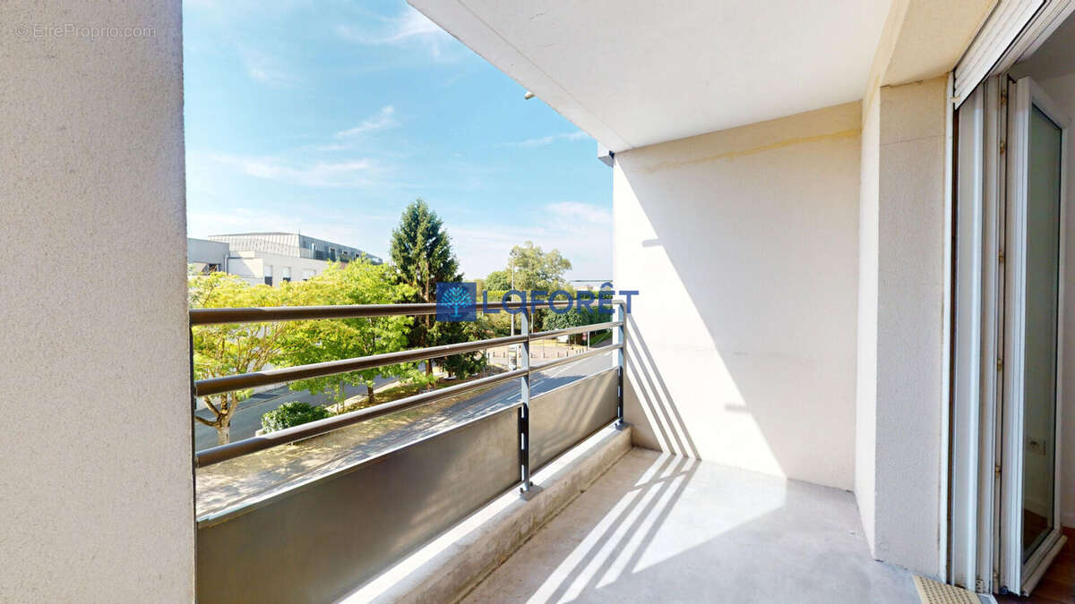 Appartement à MORANGIS