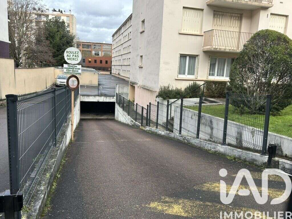 Photo 9 - Parking à IVRY-SUR-SEINE