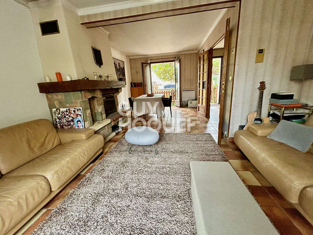 Maison à NEUILLY-PLAISANCE