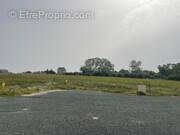 Terrain à LA MEMBROLLE-SUR-LONGUENEE