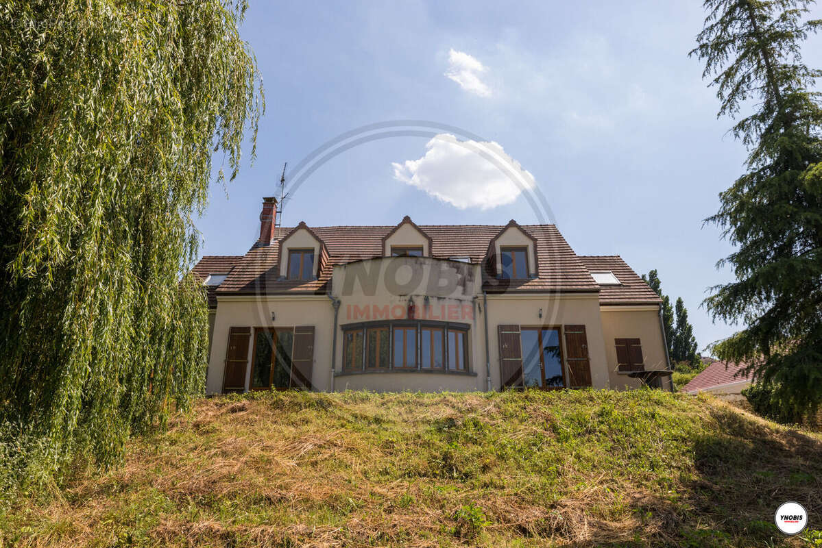 Maison à CHAPET