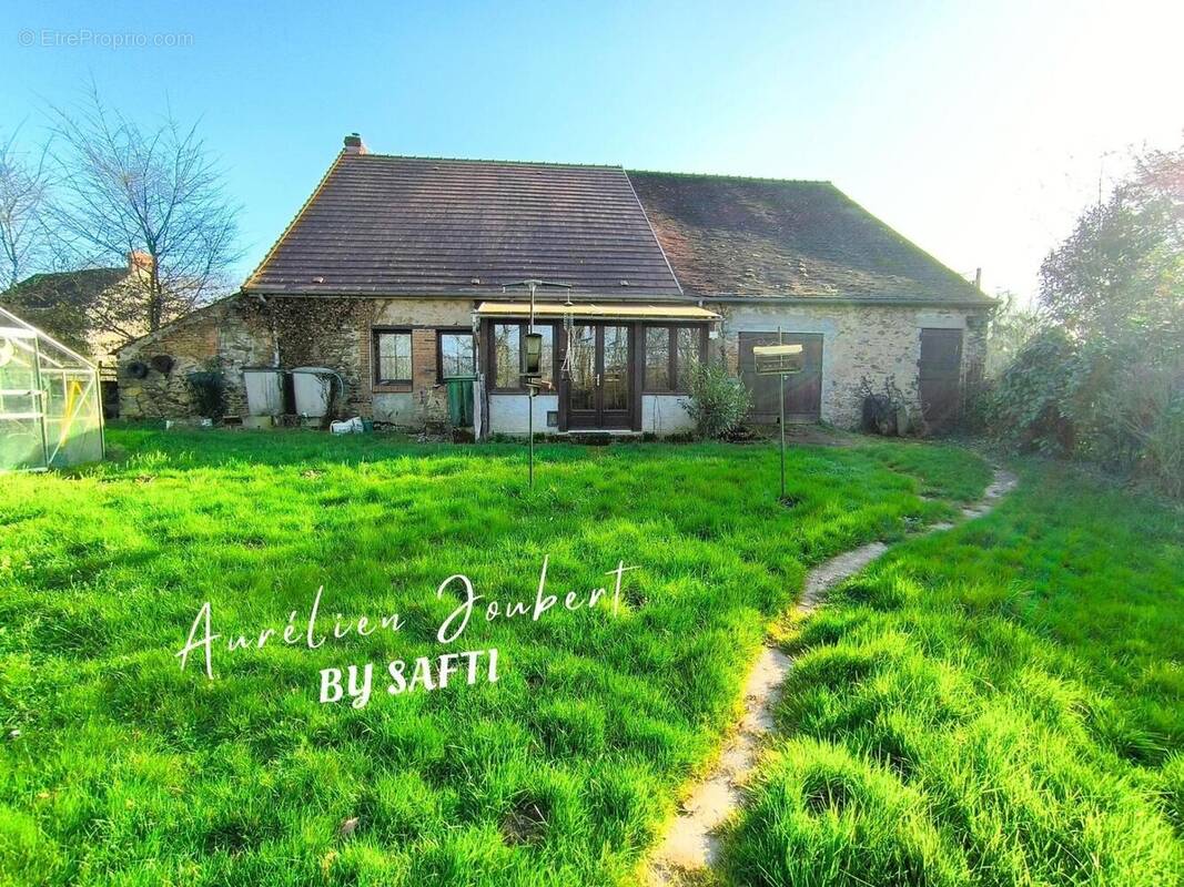 Photo 1 - Maison à SAINT-PLANTAIRE