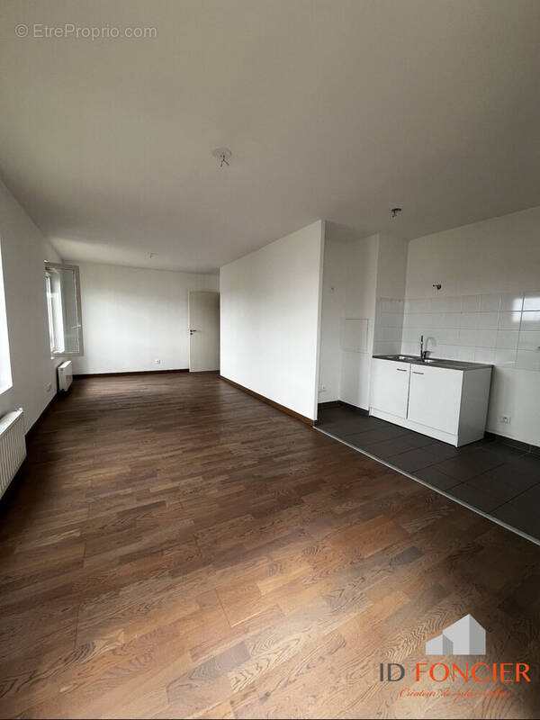 Appartement à MORANGIS
