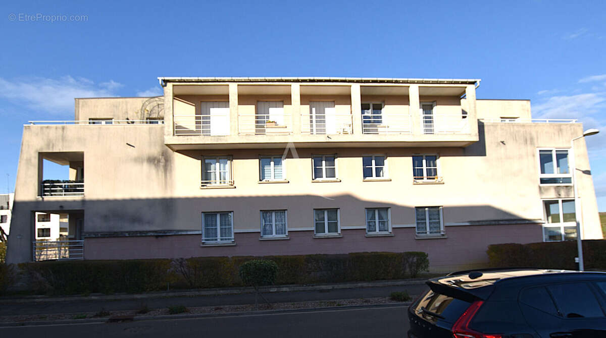 Appartement à MOISSY-CRAMAYEL