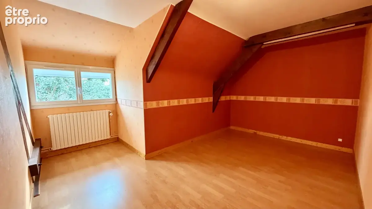 BRIARE - Maison familiale 178m2 + garage camping car - photo 15