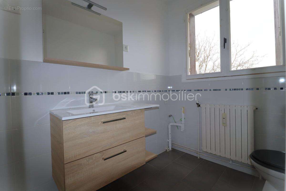 Appartement à MAROLLES-EN-HUREPOIX