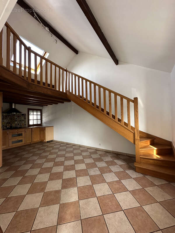 Appartement à MONTLHERY