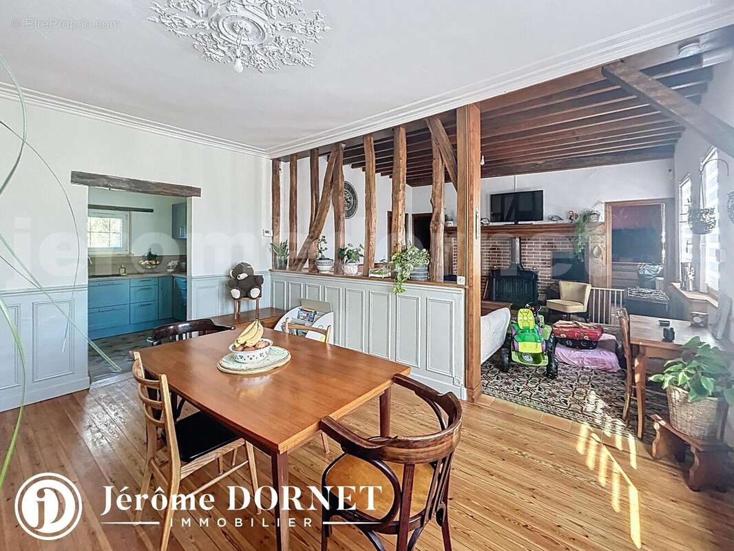 pet_00008 - Maison à BRETEUIL