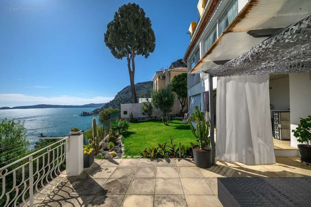 Appartement à CAP-D'AIL