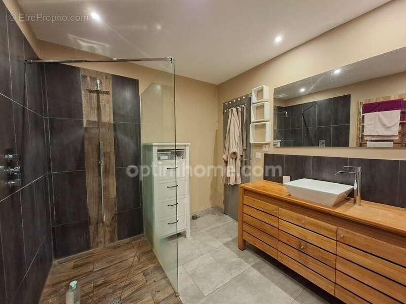 Maison à RUILLE-FROID-FONDS