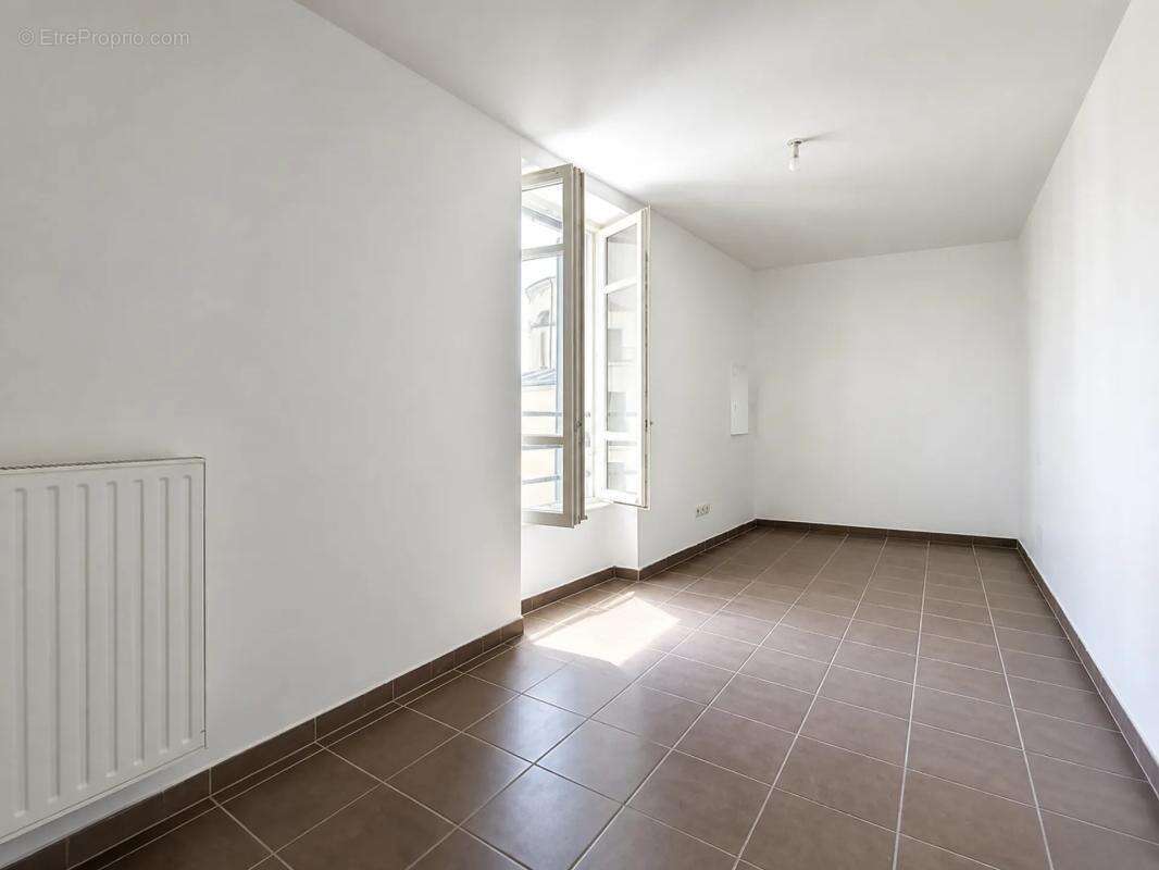 Appartement 3 pièces de 75 m² à Valence - photo 7