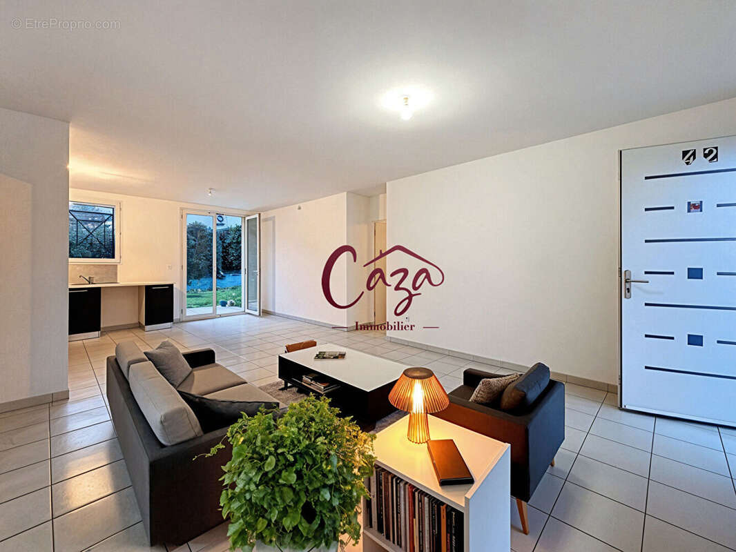 Maison à FARGUES-SAINT-HILAIRE