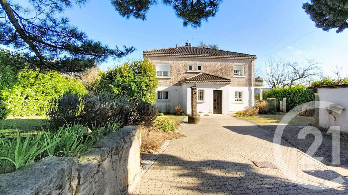 Maison à SAINT-CYR-SUR-LE-RHONE