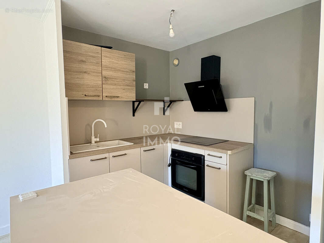 Appartement à LA VALETTE-DU-VAR