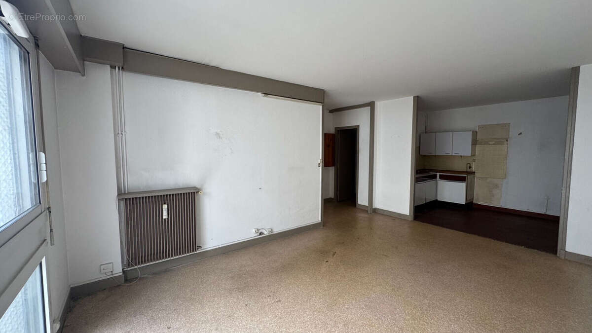 Appartement à PARIS-12E
