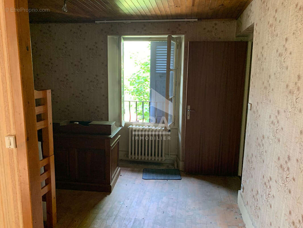 Maison à CHARAVINES