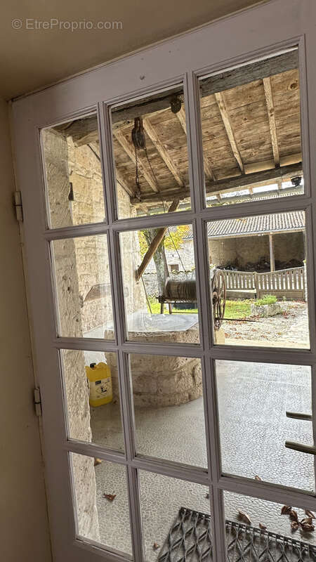 Maison à BEAUVAIS-SUR-MATHA