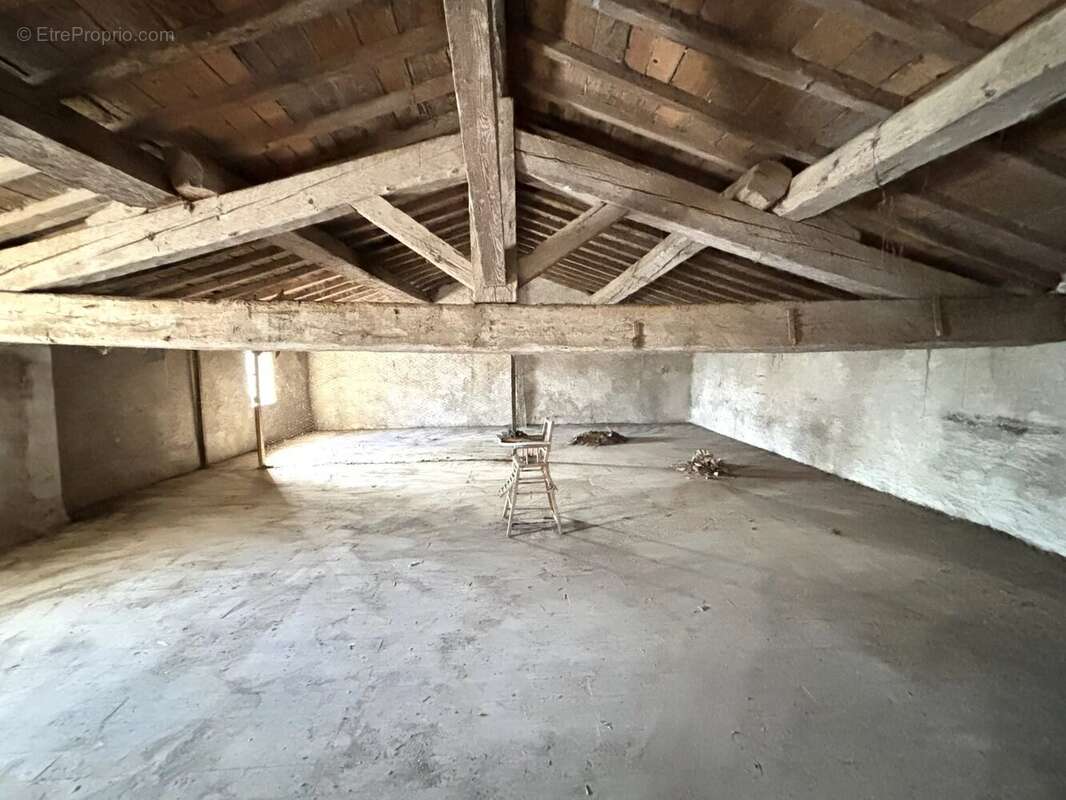 Maison à BLOMAC