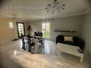 Maison à SARTROUVILLE