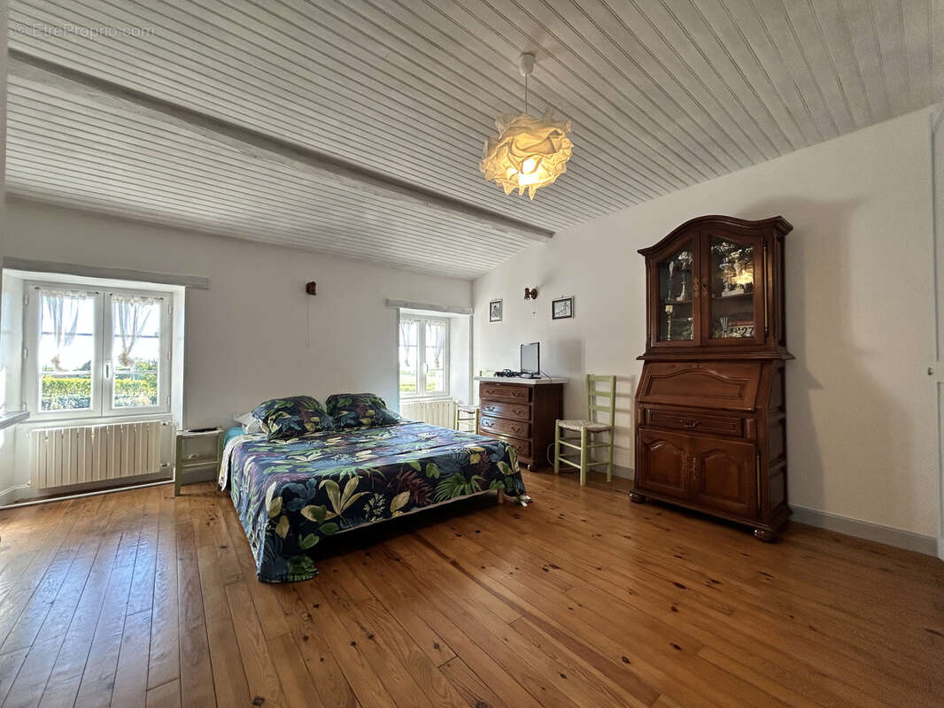 Maison à SAINT-EUGENE