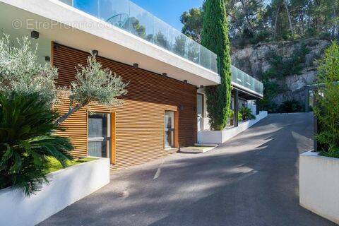 Maison à MARSEILLE