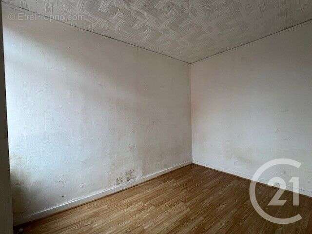 Maison à HELLEMMES-LILLE