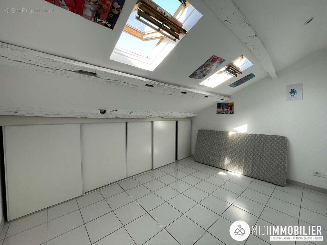 Appartement 32 m² à Arthes  - photo 8