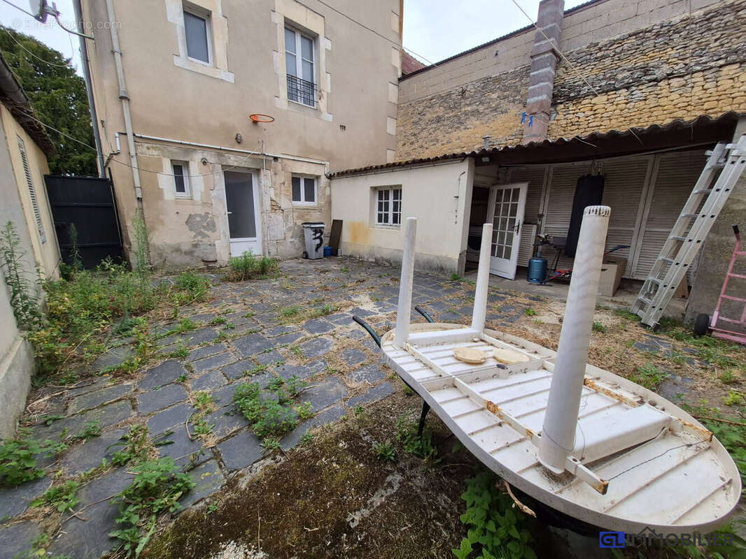 Maison 84 m² à Rouvres  - photo 8