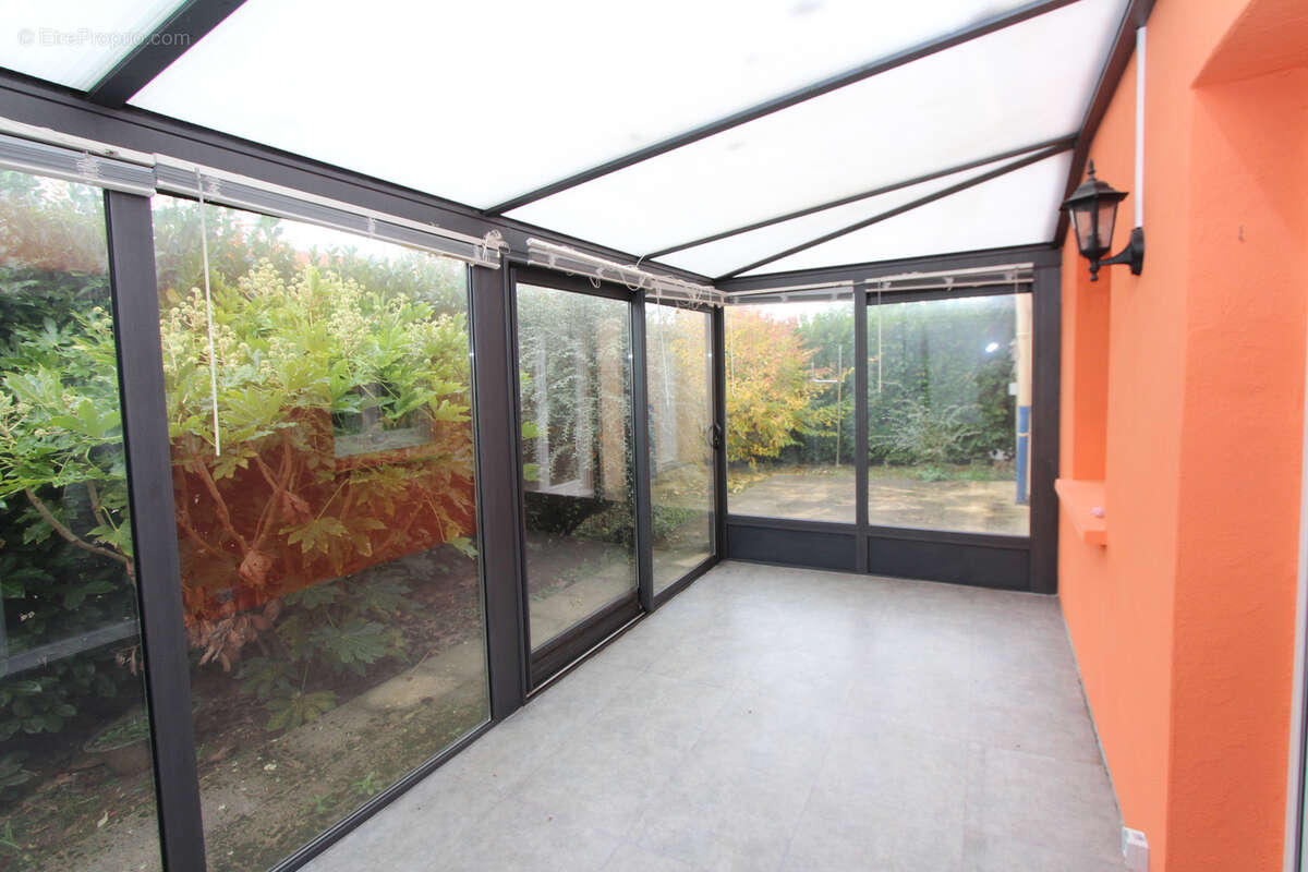 Maison à SAINTE-MARIE-AUX-CHENES