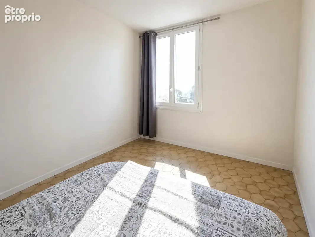 Appartement type 4 de 67 m2 avec balcon et cave 69005 LYON - photo 7