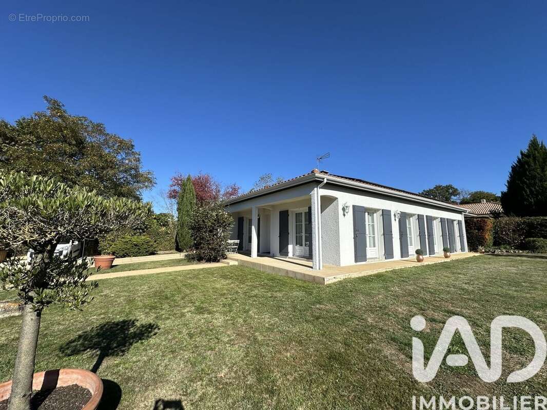 Photo 2 - Maison à ARTIGUES-PRES-BORDEAUX