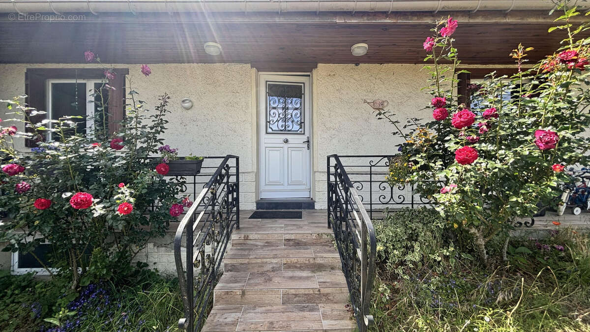 Maison avec sous-sol - photo 3