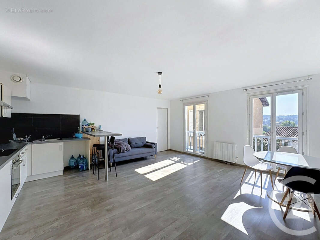 Appartement 58 m² à Auch  - photo 3