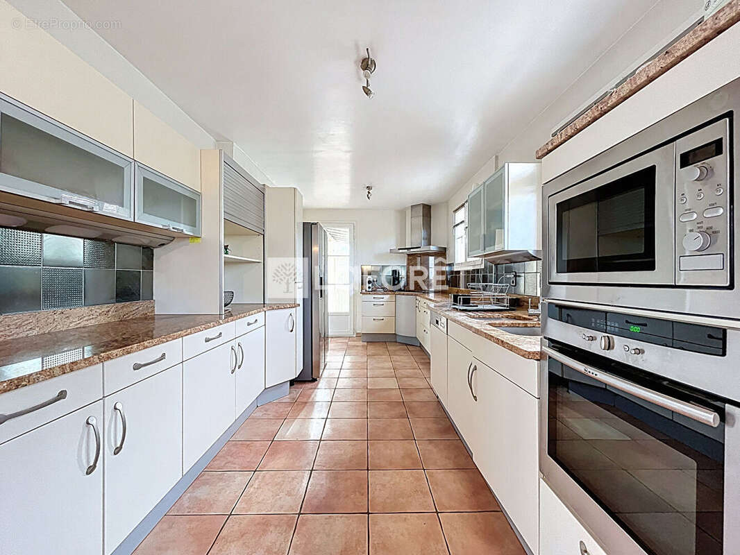 Maison à MONTESQUIEU-DES-ALBERES