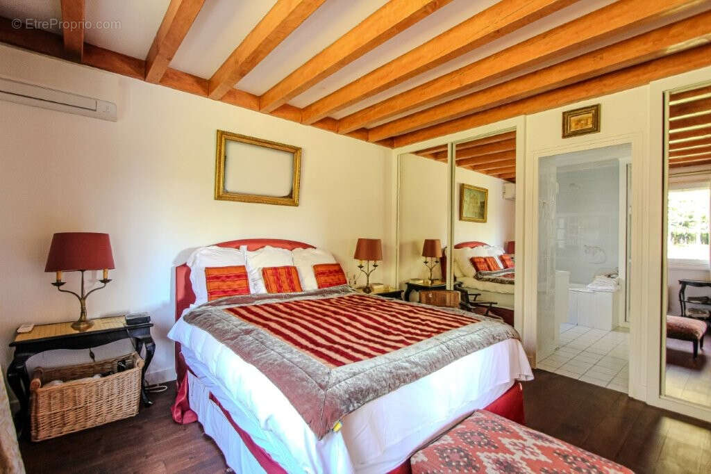 Maison à BASSUSSARRY