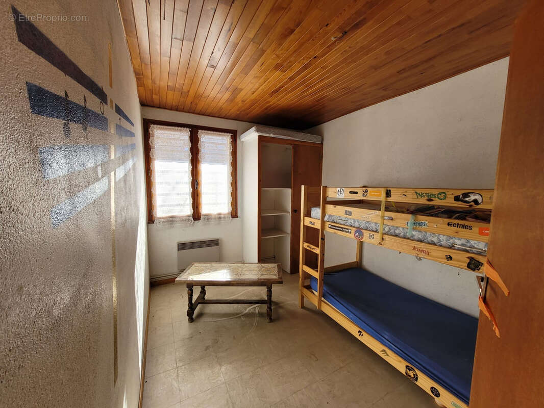 Maison à LA SALLE-LES-ALPES