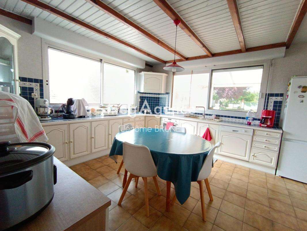Maison à NALLIERS