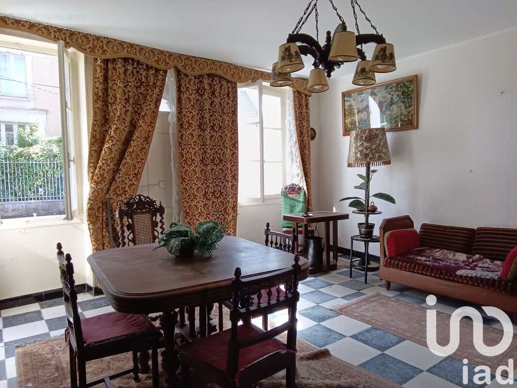 Photo 7 - Maison à SAINT-AMAND-MONTROND