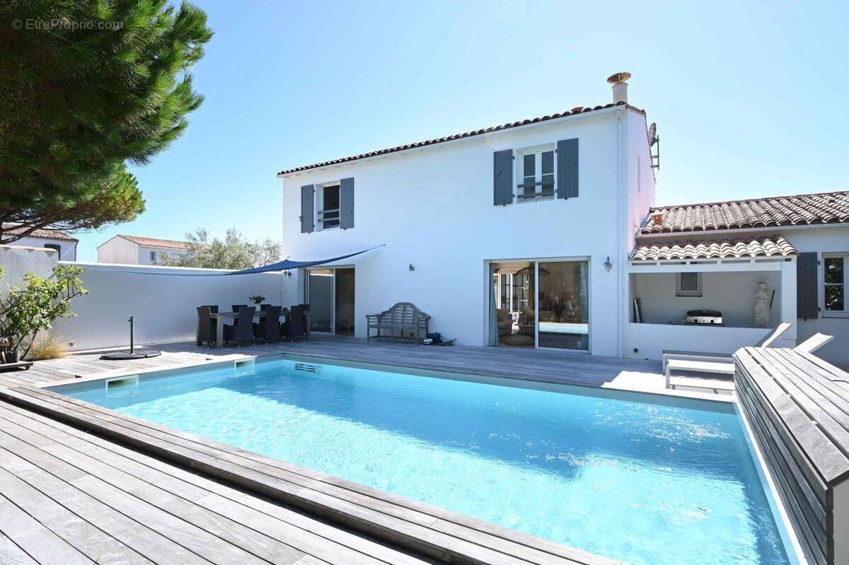 Jolie maison de famille A vendre Saint Clément Des Baleines - photo 26