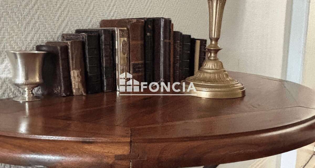 Maison à MONTEREAU-FAULT-YONNE