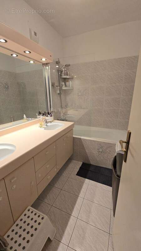 Appartement à BOUGIVAL