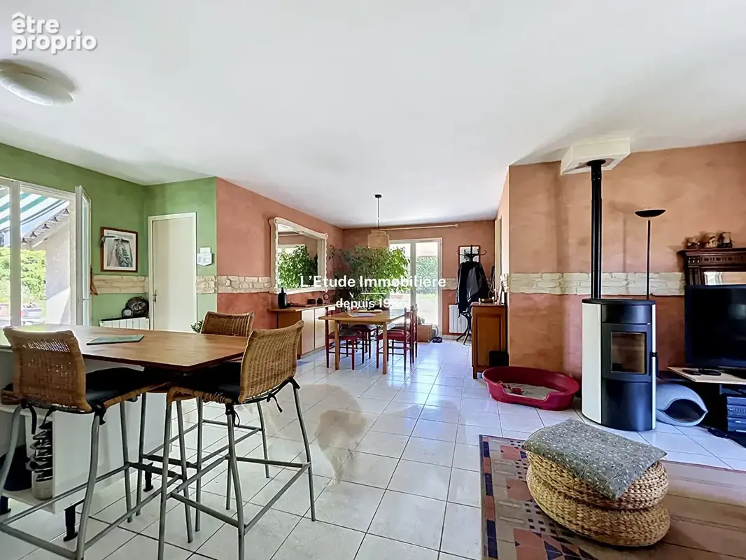 Maison familiale de plain-pied 109m2 + terrain  de 1300m2 - photo 4
