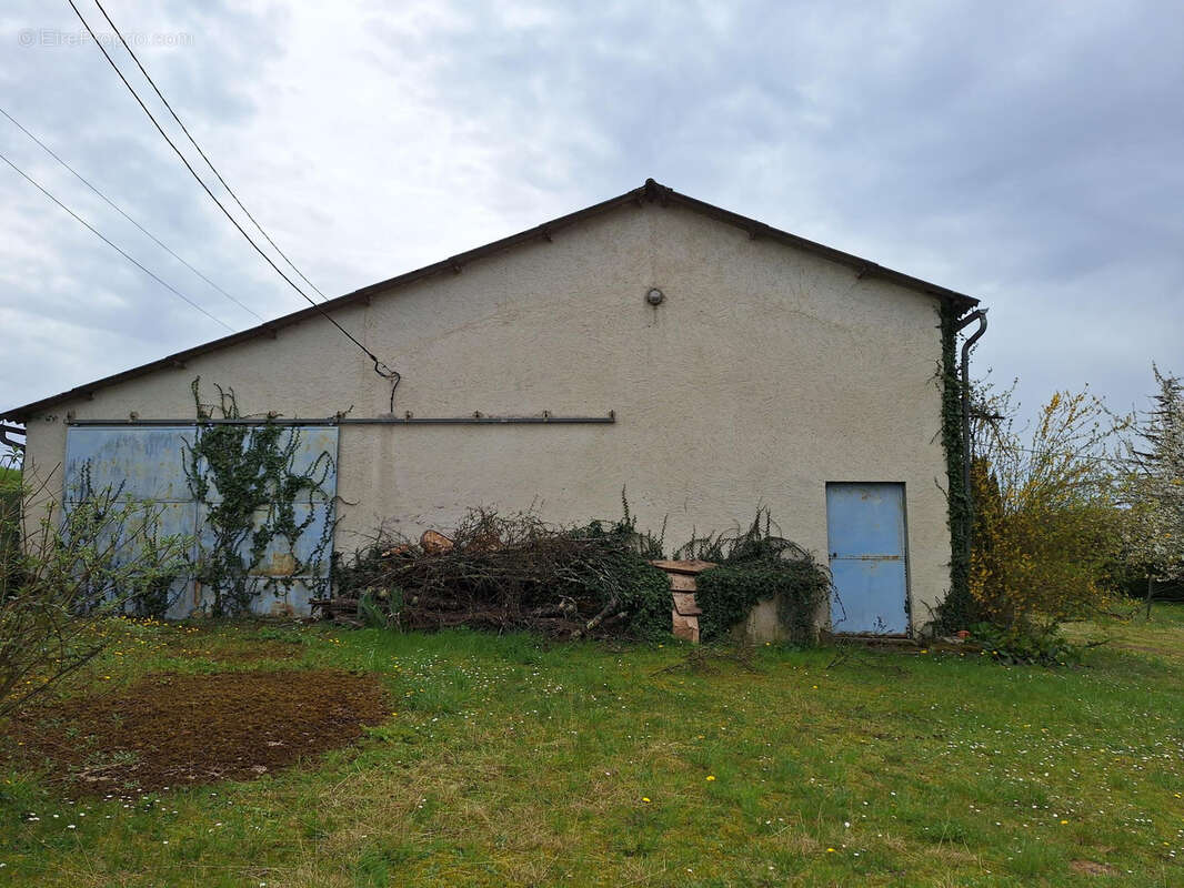 Maison à BOURDEILLES
