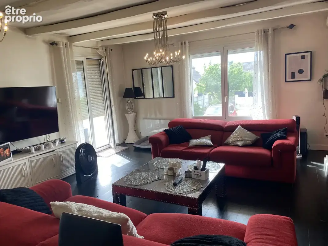 Maison familiale avec jardin   360 000 € - photo 9